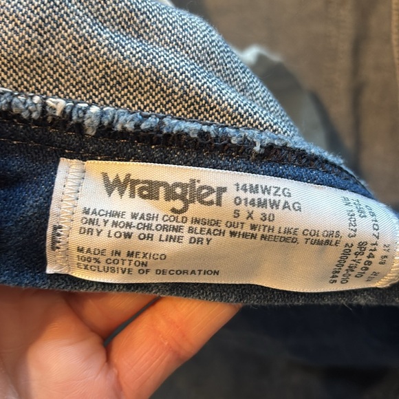 Wrangler Cowboy Cut Jeans - Picture 6 of 6